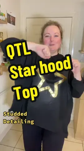 #TikTokMadeMeBuyIt #SpringSale #qthelabel #qthelabeltiktokshop #hood #hoodie #star #plussize #plussizefashion #womensfashion #ontrend #trending #popstars #spotlight #fun #onesize #lightweight 