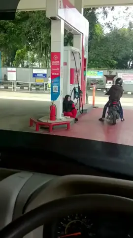 Mbak SPBU Cantik ⛽️♥️ #operatorspbucantik #spbucantik #spbupertamina #pertamina #masukberanda