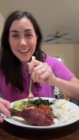 Rotisserie chicken and korean side dishes for dinner! #rotisseriechicken ##chicken##koreansidedish##foodies##foodtiktok##foodontiktok##FoodTok##mukbang##mukbanger##1min##longervideos