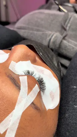 Lashes Lashes Lashes 😂💕💕 #fyp #nyc #nyclashtech #lashtechnyc #vlognyc #dayinalifeasalashtech #blkgirllifestyle #blkcreator 