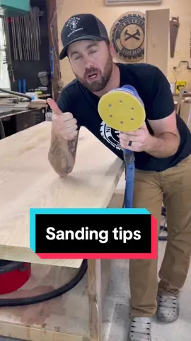 Sand like a PRO! #woodworking #woodworker #woodwork #carpenter #diytips #diywoodwork #diywoodworkingtips #tipsandtricks 