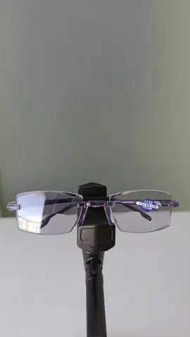 Anti-blue light reading glasses