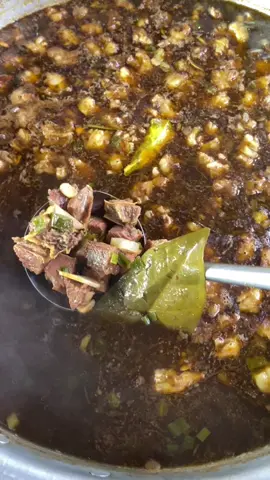 Ngerawon 🤤🤤 #warungayumi #warungeayumi #ayumicatering #masakanayumi #kulinerngunut #kulinertulungagung #masakanjawa #rawon #rawonayumi 
