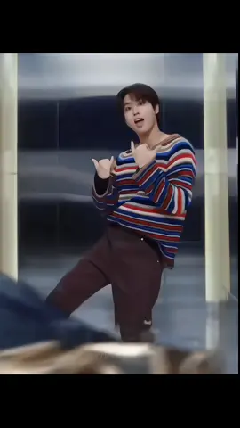 How can you become so cute?🧡  #han #hanjisung #StrayKids #jisung #slbs #skz #skzedit#edit#hanjisungedit #スキズ #ハン #ハンジソン 