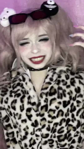 Again? #danganronpa#danganronpacosplay#junkoenoshima#junkoenoshimacosplay#junkodanganronpa#fashion 