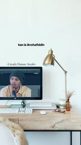 Dakwah itu caranya membujuk bukan dengan cara memaksa #ustadzhananattaki #hananattaki #uha #kajian #kajianislami #qoutesislami  #foryoupage #fyp #jelajahramadan 