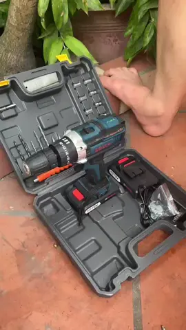 Test chức năng khoan bosch 72v. Quá mượt nhé các bác #maykhoanpinbosch #maykhoanpingiare #maykhoancamtay #xuhuong #xuhuongtiktok #LearnOnTikTok 