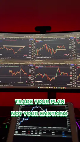 Kenapa trader harus memiliki trading plan?  Memiliki trading plan penting karena memberikan arah dan struktur dalam aktivitas perdagangan Anda. Berikut beberapa alasan mengapa memiliki trading plan sangat diperlukan: 1. Mengelola Risiko: Trading plan membantu Anda menetapkan aturan untuk mengelola risiko, termasuk batasan kerugian maksimal yang Anda siapkan untuk setiap perdagangan. 2. Memiliki Tujuan yang Jelas: Dengan trading plan, Anda dapat menetapkan tujuan investasi yang spesifik dan merumuskan strategi untuk mencapainya. 3. Disiplin: Trading plan membantu Anda untuk tetap disiplin dan konsisten dalam pendekatan perdagangan Anda, mengurangi kecenderungan untuk membuat keputusan impulsif atau berdasarkan emosi. 4. Evaluasi dan Pembelajaran: Dengan memiliki rencana perdagangan yang tertulis, Anda dapat dengan mudah mengevaluasi kinerja Anda dan mengidentifikasi area di mana Anda bisa memperbaiki diri. 5. Pengambilan Keputusan yang Terukur: Dengan aturan yang jelas dalam trading plan, Anda dapat mengambil keputusan perdagangan yang lebih terukur dan terinformasi. 6. Mengurangi Stres: Dengan memiliki rencana yang telah dirancang sebelumnya, Anda dapat mengurangi tingkat stres dan kecemasan yang terkait dengan perdagangan. Jadi, trading plan membantu Anda menjadi seorang trader yang lebih terorganisir, terkontrol, dan terarah, yang pada gilirannya dapat meningkatkan peluang kesuksesan dalam jangka panjang. #moneymanagement #Tradingsehat #tradingplan #educate #motivation 
