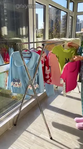 Giàn phơi quần áo inox gấp gọn thông minh tiện lợi, sào phơi quần áo inox cao cấp siêu bền không han gỉ. #gianphoiquanaogapgon #gianphoiquanaoinox #cayphoiquanao #saophoidothongminh #gianphoiquanao #gianphoithongminh 