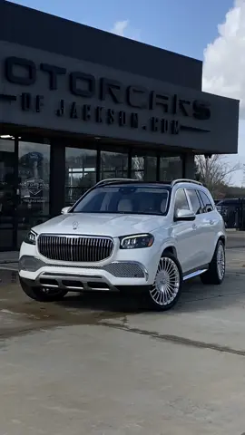 2023 Mercedes-Benz AMG GLS600 G Manufaktur Diamond White Metallic w/  Manufaktur Crystal White/Silver Grey Leather *** 5K Miles *** #motorcarsofjackson #mercedesbenz #maybachgls600 #maybach #gls600 