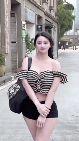 Nghe nhạc và ngủ ngon nhé các anh 🥰 #gaixinh #dangdep #gaixinhduongpho #gaixinhtiktok #gaixinhtrungquoc 