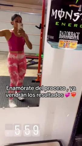 Resultados toman tiempo y vamos con mucha paciencia💞🌛 #MomsofTikTok #Fitness #fitnessmotivation #fitnessroutine #gymtiktok #fy #parati #fitnessjourney #morningvibes 