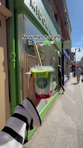 I’m obsessed!!😩 Have you been yet? 🍵💚 #matchacafelyon #matcha #matchalover #bonnesadresseslyon #lyoncafe #lyonbonplan #quefairealyon #hiddengemslyon  #lyon #lyonnais #lyoncity #bonsplanslyon #pourtoi #fraisematcha #strawberrymatcha #printemps lyon places to visit  cool places in lyon  matcha cafe lyon  lyon bon plan  les bonnes adresses lyon  lyon hidden gems  coffee shop lyon cafe lyon instagrammable #CapCut 