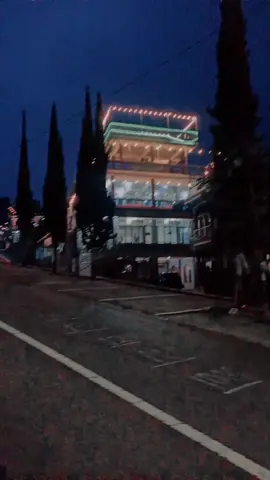 Suasana Maghrib di Tawangmangu bikin canduu🥲
