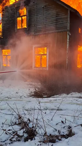 #sammutussauva #firefighter #fire 