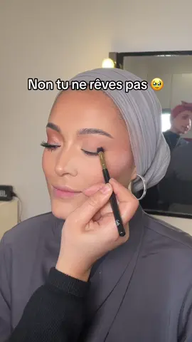 Formation maquillage mariée en individuel pour un suivi unique de l’élève 🤍  Inscriptions par sms 07 88 22 77 54  Hâte de te transmettre mes petits secrets ✨  #maquilleuseparis #fypシ #viraltiktok #makeupartist #trend #prestatairemariage #prestationmaquillage #muaparis #maquilleuseiledefrance #maquilleuse #formationmaquillage #formation #formationmakeup #devenirmaquilleuse #devenirmakeupartist #formatricemaquillage 