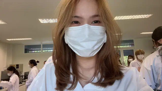 เซลฟี่เเต่รูปส่งเเม่ไปครึ่งส่งเพื่อนอีกครึ่ง สีผมเหมือนขี้ขึ้นทุกวัน #fypシ #เปิดการมองเห็น 