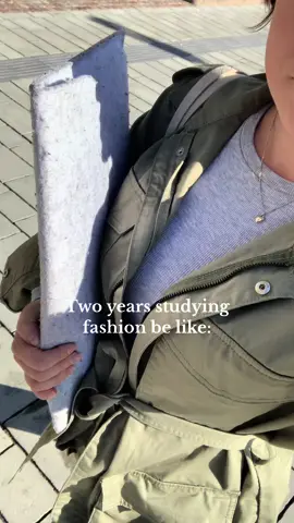 Times flies🥹💕📚🧵 #fashionschool #sweden #textiles #uni #student #fyp #foryou #foryoupage 