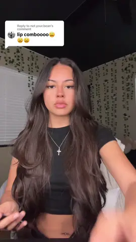 Replying to @not.your.bean SOOOO this is the final lip tut, the lip liners are in my showcase. i use expresso, mahogany, and then hot cocoa #liptutorial 