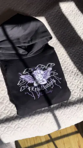 Don’t sleep on our 320GSM Metallic embroidery Hoodies 😍🤫#streetwear #clothingbrand #viral #fyp ##clothing##buisness##4LeafClothing##embroidery##unique##winterfashion