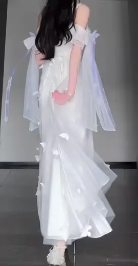 #trending #ordertaobao #xuhuongtiktok #outfit #váyxinh #váyxinhchonữ #đầmdựtiệc #foryou #yameorder #credouyin #váycongchua #váyxinhdạophố #đầmcôngchúa #viral #fashion #outfitideas #orderquangchau #setdoxinh #fyp #douyin #thoitrang #thoitrangnu #váytrắng #váythiếtkế #cáchphốiđồxinh 