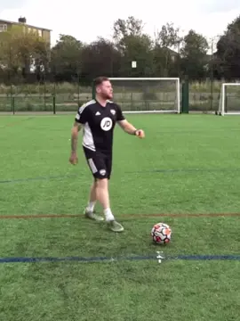 Bend it like Behz☠️ most underatted yt goal #fyp #viral #behzinga #football #ethan #youtube 