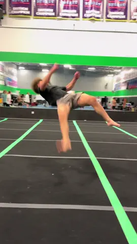 Basic 2 hitter #tricking #fyp #foryou 