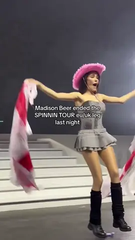 🎀#madisonbeer #madison #spinnintour #singer #concert #music #spinnintourlondon #london #queen #dontstopmenow 