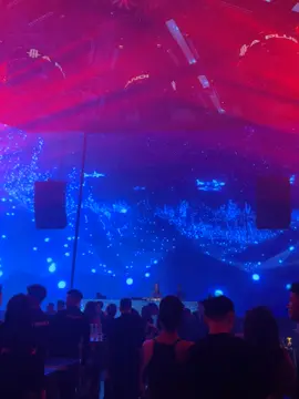 Như một lễ hội âm nhạc thu nhỏ #SuperClub #nightlife #top49djmag 