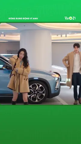Là lén lút dữ chưa hai anh chị 🤔 #VieON   #VieONPhimTrung   #DungRungDongViAnh   #EveryoneLovesMe   #ChauDa   #LamNhat   #TikTokGiaiTri   #TikTokSoiPhim  #AnhTraiSayHi