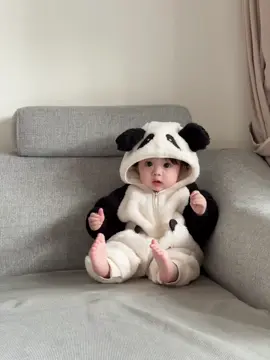 Con gái tui đó mấy ông bà#baby #babycute #babylove 