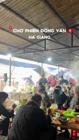 Chợ Phiên Đồng Văn- Hà Giang, đến đi chợ cũng luỵ#hagiang #dulichhagiang #travel #travelvietnam #LearnOnTikTok #traveltips #fyp #xuhuong #xuhuongtiktok 