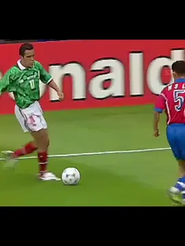 Cách họ chơi bóng 🤩⚽️ #football #xuhuong #ypf 