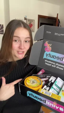 Los productos de belleza con más hype de #skincare #haircare y #makekeup ahora en promoción con #VIRALBEAUTY😍   PROMO 3x2 en todas las marcas en DRUNI del 1 al 15 de abril 🔥#lorealparisespaña @Garnier España @Nyxcosmetics_es  @maybelline_es  @Druni #makeupviral #maquillaje #maquillajeviral 