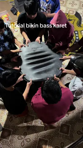 tangan sampai luka2 gara2 bikin ini, 2 drum masing2 berlapis lapis