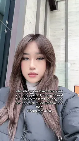 nhìn xong hết muốn yêu