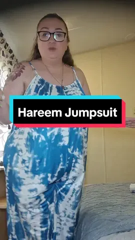 Holiday Mode Activated. Hareem Jumpsuit For US Plus Size Lovely Ladies #plussizeclothes  #plussizefashion #Spotlight  #TikTokMadeMeBuyIt  #everlyhootd @evellyhootd 