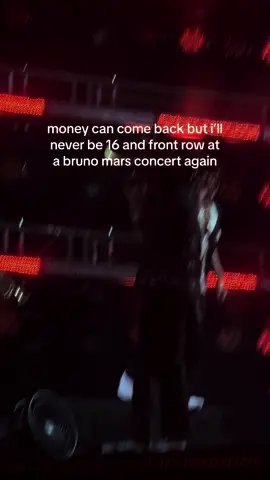 chat i miss him 😭😭😭😭 #brunomars #brunomarsconcert 