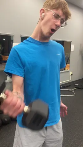 We ready 💪 @Evan s  #workout #supersenior #abcxyz #fyp 