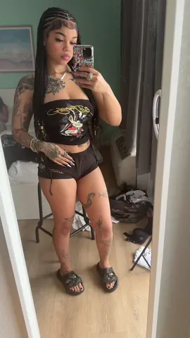 🖤 @Ed Hardy 