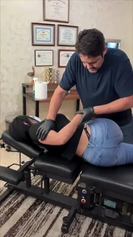 🖐 Compilación Ajustes Quiroprácticos | Dolores de Columna Lumbar  #quiropractico #quiropractica #columnavertebral #reels #reelsviral