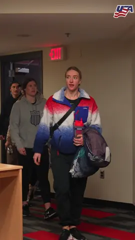 That first look at the Team USA locker room 😍  #WomensWorlds #usahockey #hockey #womenshockey 