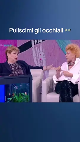 #OrnellaVanoni e @Mara Maionchi a #CTCF 😂 #davedere 