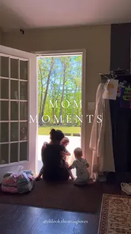 I think I like this little life 🥹 #momlife #momof5 #momentslikethis #littlemoments 