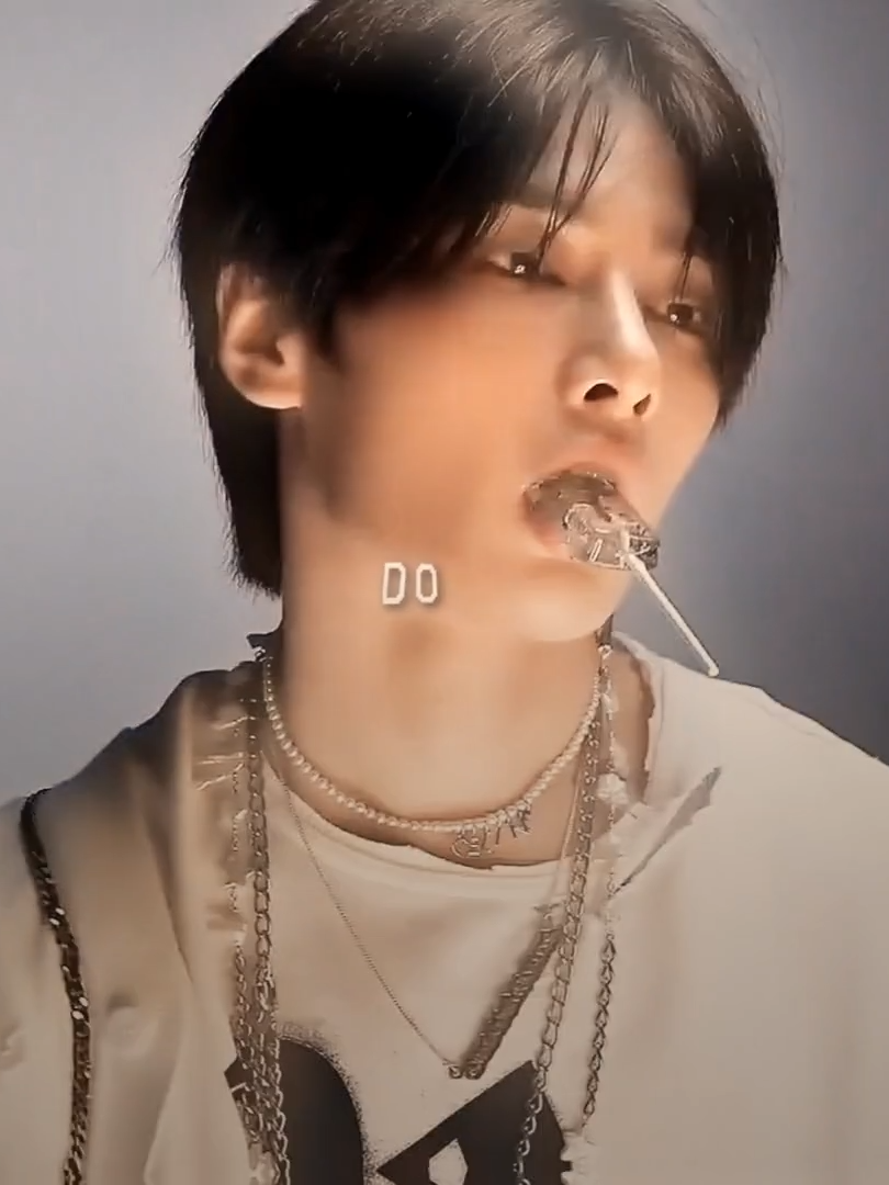 the first picture is my new obsession #yangjeongin #jeongin #straykids #kpop #edit #fyp