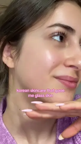 korean skincare that gave me glass skin! Repair cream is honestly a life saver for people with sensitive or dry skin!  #skincare #koreanskincare #kbeauty #glassskin #beautyofjoseon #somebymi #ricewater #hydration #wrinkles #glowingskin #sensitiveskin #dryskin #dryskintips 