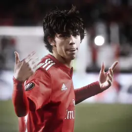 his benfica era 🙇🏼‍♀️ || #joaofelix #joãofélix #joaofelixedit #footballplayer #football #benfica #blowup #fypシ #portugal #nocopyrightintended @arlee ❀ @aubrey ★ @Siobhan❤️💙 @- 𝗺𝗲𝗿 @ran𓂀 @aeaditu 