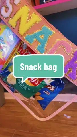 My girl ask me to use this song lol even tho they talking bout veggies and she has snacks 😂😂 #snackbag #roadtripplanning #snackstorage #girlmoms 
