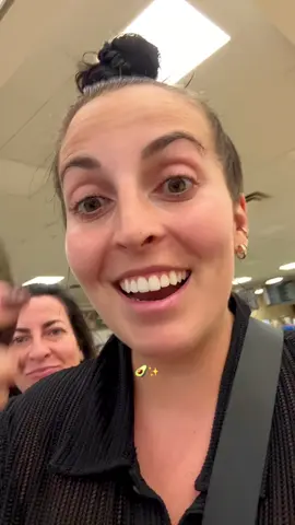 OÙ EST LE KIOSQUE D’AVOCATS MÛRS ??? #avocado #tacos #avocat #florida #groceryhaul 