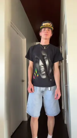 Shout out Bob! #fyp #fypwarrior #fypage #viral #fit #fitcheck #OOTD #bobmarley #rasta #reggae #goat #spin #fail #lit #sheeshmane #silvertab #birkenstocks #birkenstockboston #colorado 